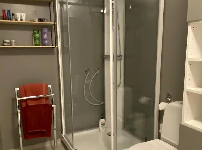 Polar Arctic View - Free Parking!